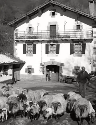 Foto antigua caserío